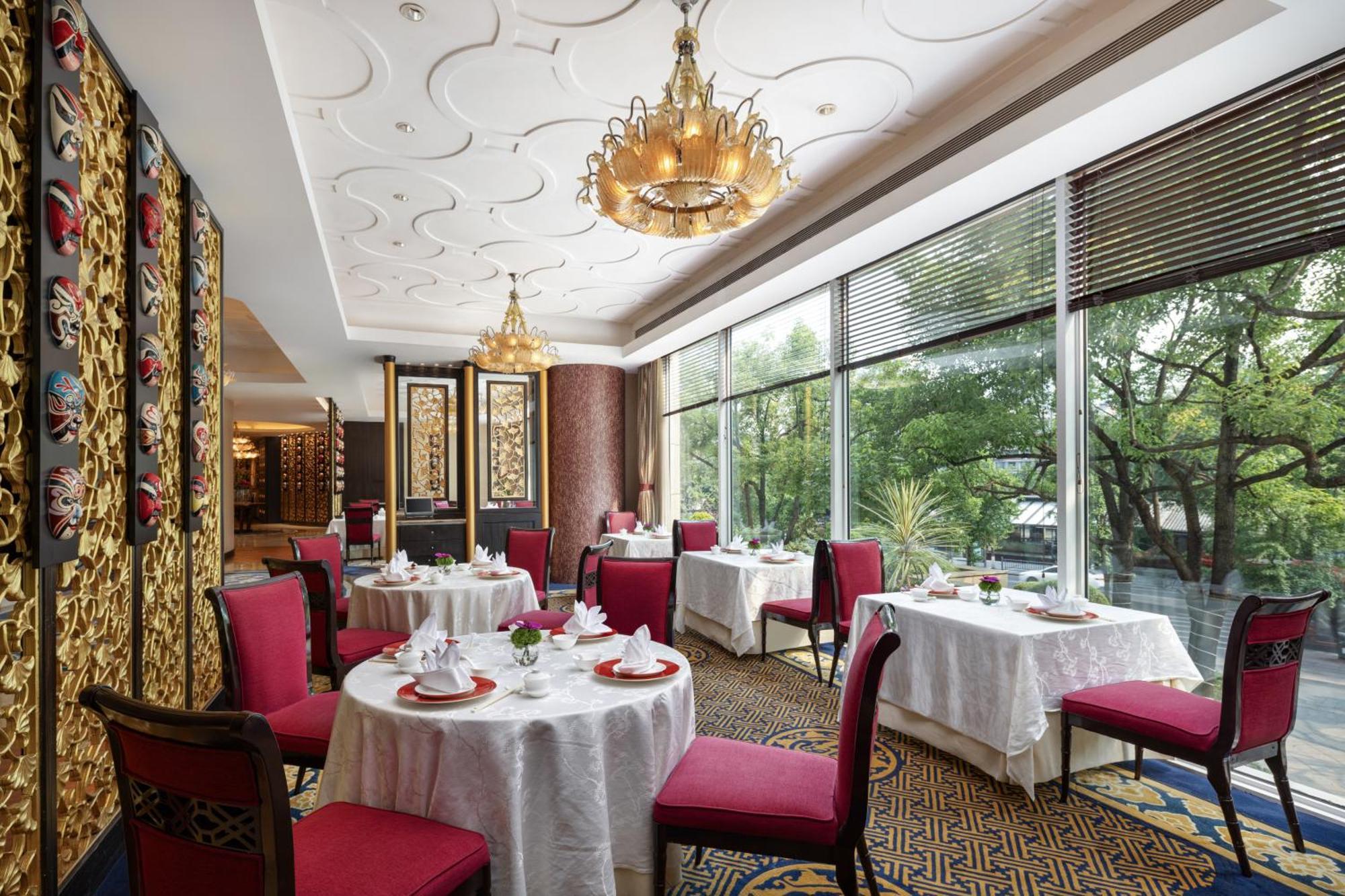 Shangri-La Чэнду Экстерьер фото